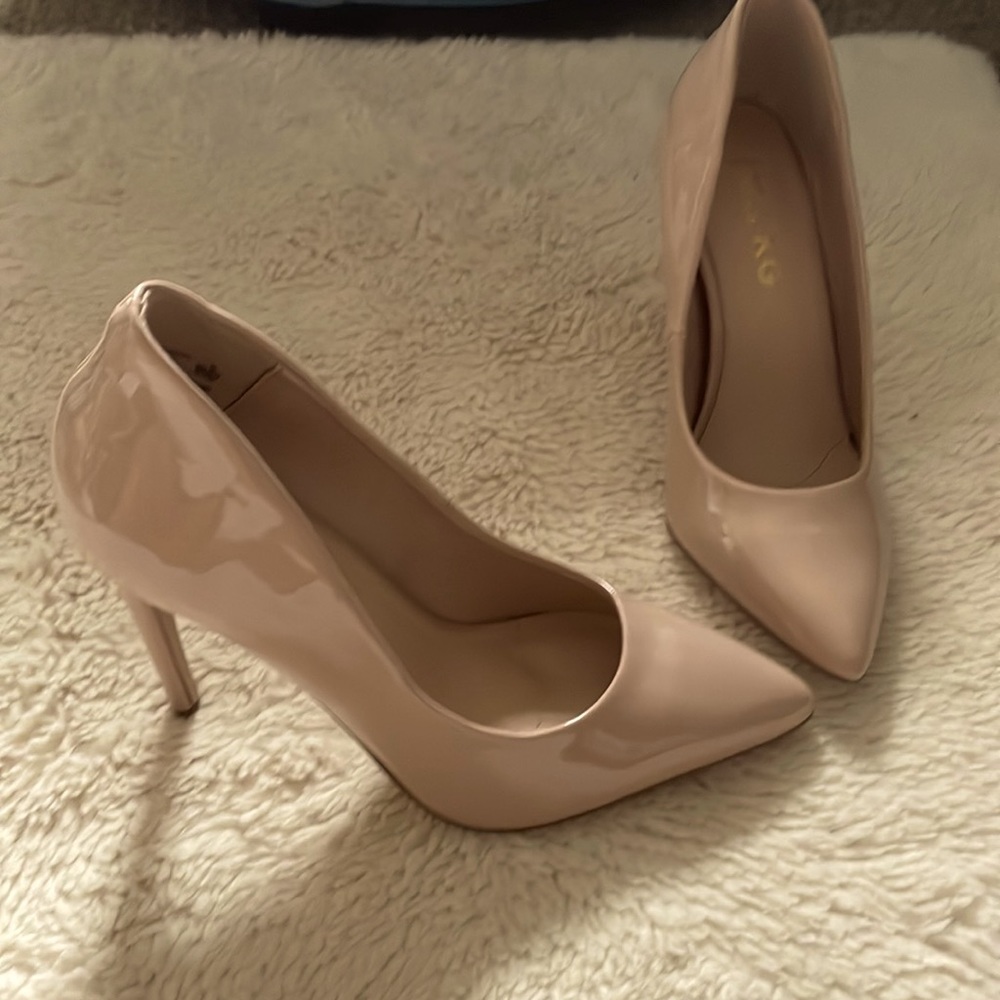 Miss KG Blush Beige Pumps